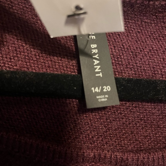 Lane Bryant size 14/20 (one size) poncho sweater, purple/eggplant & pink, NWT - Picture 5 of 7